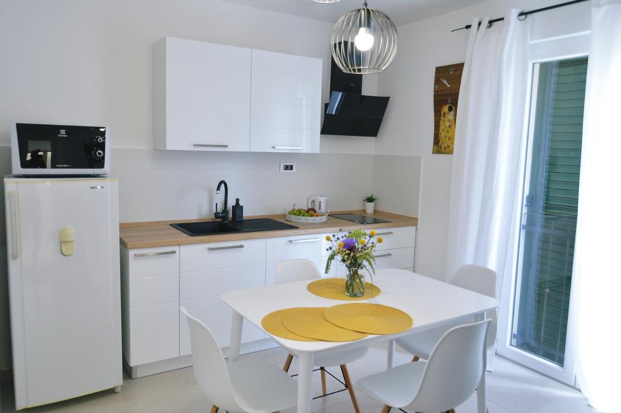 Opatija Sunshine Apartment Exterior photo